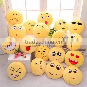 QUITE Hot selling Emoji Pillows Wholesale Plush Emoji Pillows Promotion plush emoji pillow