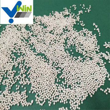 Zirconium silicate grinding balls with high tenacity