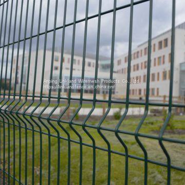 Welded Wire Mesh Fence