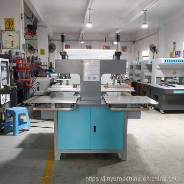 Small Plastic Silicone Label Machine Factory for Tshirts photo-4