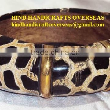 2015 Designer Wholesale Panther Skin Pattern Horn Bangle For Women 10476