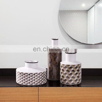 Nordic Modern Floral Arrangement Simple Geometric Pattern Decal Luxury Ceramic Vase for Table Decoration
