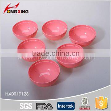 Round pink color salad plastic bowl set with lid