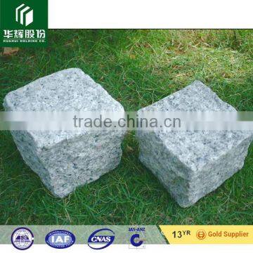 Chinese cheap granite cobble stone light grey, beige, black, red colors cobble stone, kerbstone 10x10