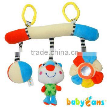 2016 new products of baby crib hanging toys with bells