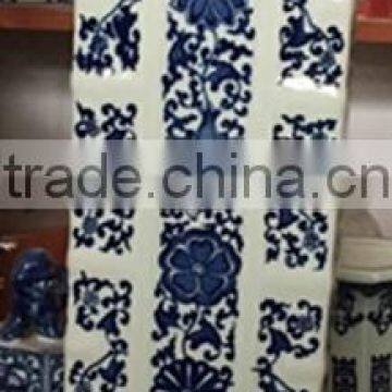 Chinese blue and white square porcelain vase LW738