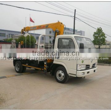 3.2 ton dongfeng light crane truck with cargo box