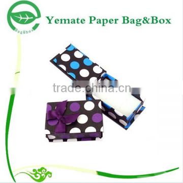 custom printed fancy design gift packaging retail paper box with foam insert