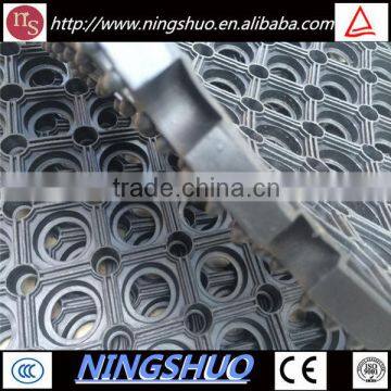 China industry of non slip anti fatigue rubber drainage mat for boat