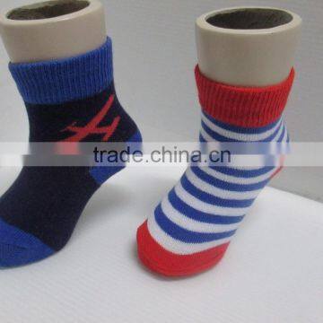 custom design cotton material little baby socks