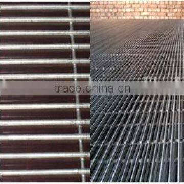 Anti Climb Welded mesh security fencing