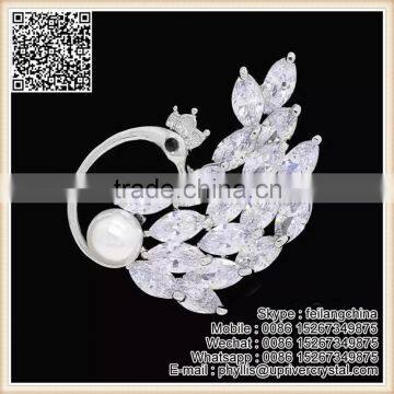 Latest Style Latest Design Latest Fashion Seventeen Diamond Composition Swan Brooch