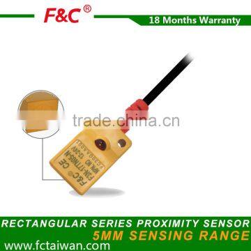 5mm Detection Distance NPN DC 10-30V Proximity Sensor photo-1