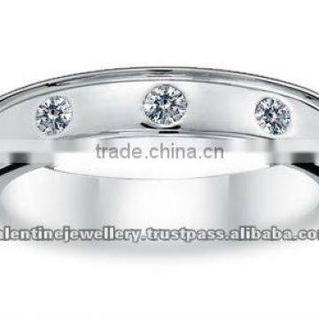 0.17 ct total diamond weight, 18K White Gold, Hamesha Diamond Ring