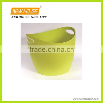 Multi-color New Style Plastic Storage Basket with Handle