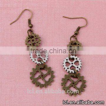 Cheap Fashion Imitation Jewelry Steampunk Clock Imitation Gold Earrings Party Dress New Made in China Yiwu photo-5
