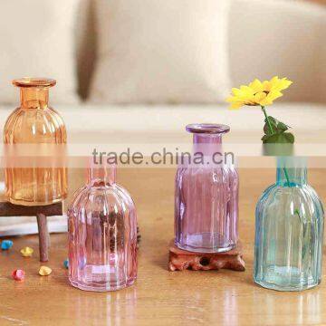 spray colored Ribbed shape home decration glass vase