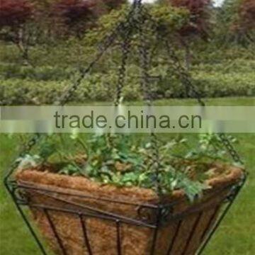 Decorative hanging planter baskets