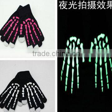 Wholesale Winter Gloves Touch Screen Gloves, Carbon Fiber Dots Noctilucent Touch Glove