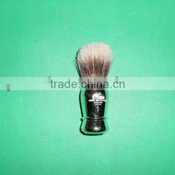 926 Clean Varnished Wooden Handle Shaving Brush