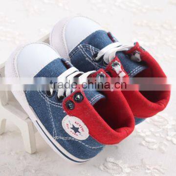 2015 New Design Fabric New Born Baby Shoes for Boy