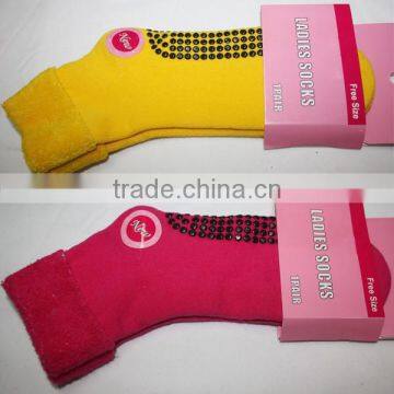 Lady's Solid Cotton Socks Terry Turned Screw-type Socks Plastic Dropping Design Custom Made Socks Lady photo-2