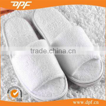 Cheap Non-woven / towel / waffle / velvet bathroom hotel slippers