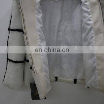 Best Quality Lady'S Fur Garment And Jacket White Sheepskin Fur Coat For Winter photo-4