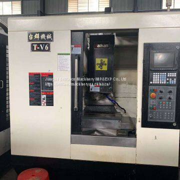 Taiwan Taikan T-V6 Drilling and Tapping Machine