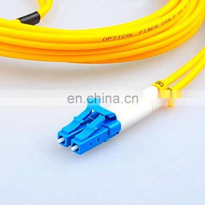2meter Lcupc Duplex G652d PVC/LSZH 2mm DX Fiber Optic Patchcord/jumper/assembly Cordon de Brassage en Fibre