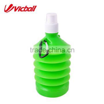 a stretch of sport bottle