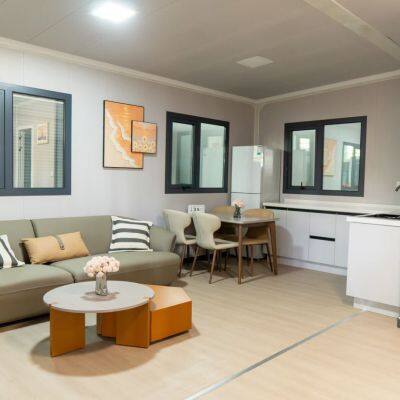 XH Customized Extendable Modular Prefabricated Container House Prefab Container House With Extendable Features photo-3