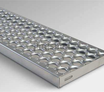 Anti-slip Perforated Plate Perforated Metal Stair Treads With Alligator Mouth Holes for Anti-slip Surface photo-3