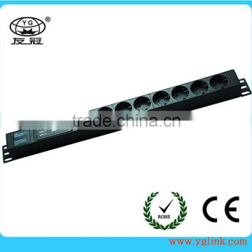 8 ways sockets German 19'' PDU