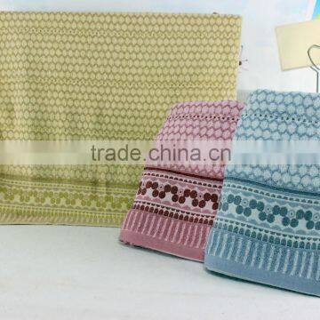 use fine combed from Xinjiang yarn,equal yarn,MILD CREAM bath towel