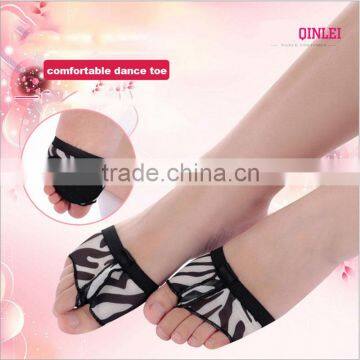 2016 New Arrivals 2 Holes Leopard Belly/Ballet Dance Toe Pad Practice Shoes Protection Dance Socks Foot Thongs for Sale
