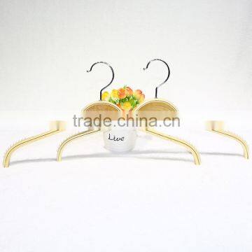 Factory supply wholesale fashionable wooden hanger for clothes