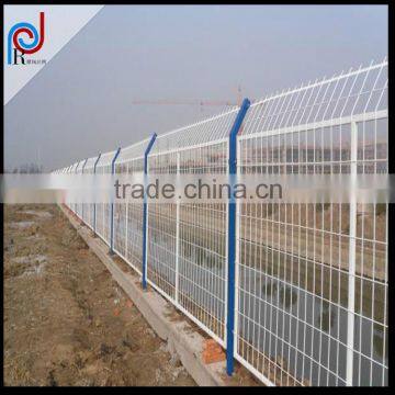 High Quality 3D Curved Wire Mesh Fence