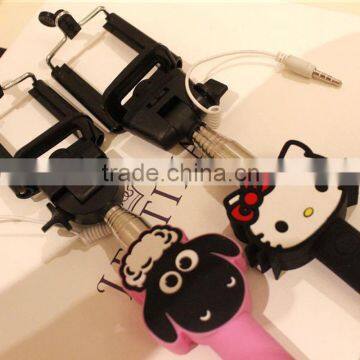 2015 Most Popular Fashionable Portable Aluminum Alloy Cartoon Selfie Stick With Cable photo-5