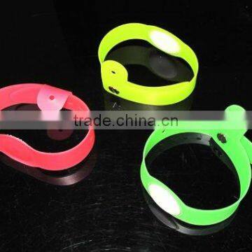 RFID WiFi Tag, RFID Customize Wristbands With Factory Price photo-2