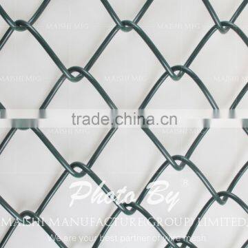 2'' Hole Size Galvanized Chain Link Fence photo-2