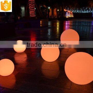 Plactic Floating Ball With Light Inside