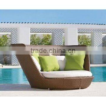 Good Quality Beach Chair Outdoor Rattan Furniture Pool Sun Bed photo-2