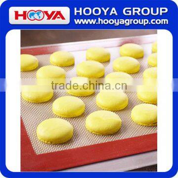 Heat Resistance NonStick Reusable AntiSlip Round Silicone Baking Mat Artisan Non-Stick Silicone Fiberglass Baking Mat photo-3
