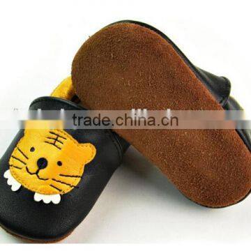 Kids Cheap Leather Baby Shoes Cute Slipper Baby Shoes Wholesale photo-2