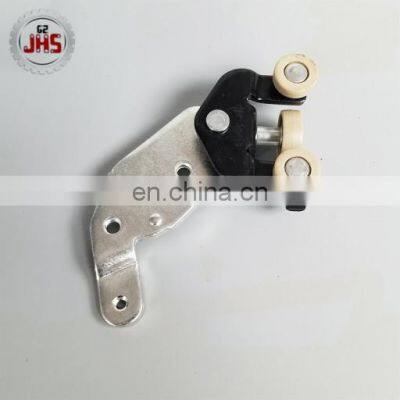 Hot Sale High Quality Wholesale  Auto parts Sliding Door Roller Assy for Hiace 68360-26130