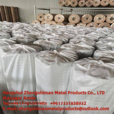 PVC-WELDED WIRE MESH/flower and Wood Fences photo-4