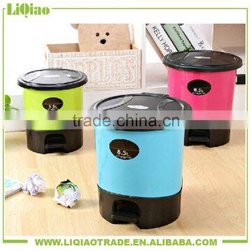 Different size colorful plastic novetly trash can with a cover