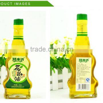 258ml Glass Bottled Bright Light Golden Zanthoxylum Oil photo-3