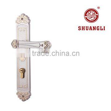 2015 Newest product Italy design style safety popular door handle lock